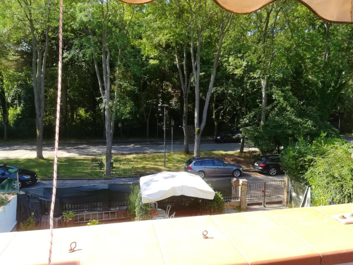Вилла Charming House In Marina Di Ravenna With Fenced Garden Экстерьер фото