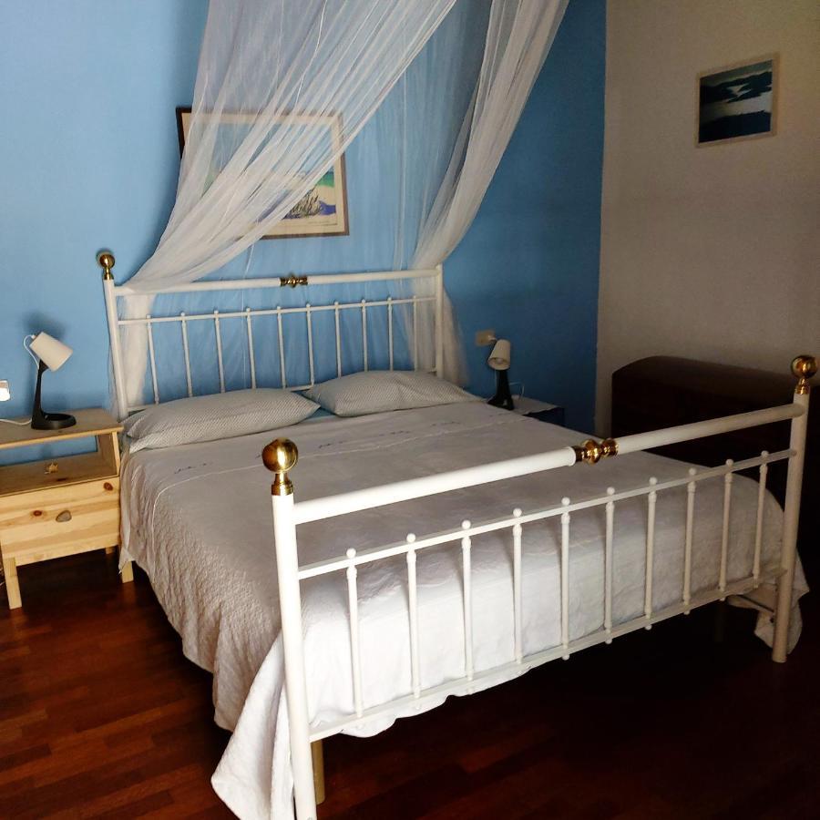 Вилла Charming House In Marina Di Ravenna With Fenced Garden Экстерьер фото
